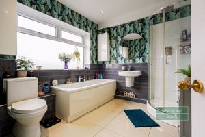 Photo 32- click for photo gallery